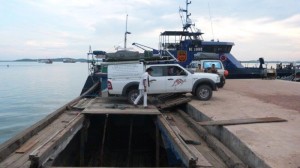 Loading cars boat trips and unload (98)         